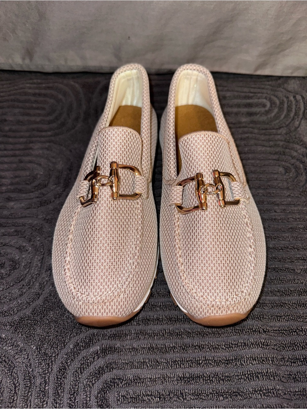 The Hills Nashville Women's Blush Knit Slip-On Loafers. - Picture 3 of 5